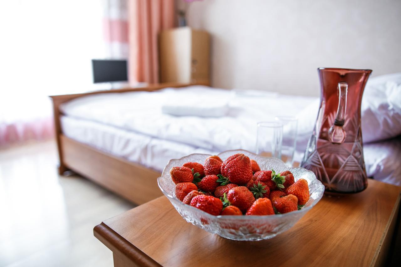 Sweet Home Hostel \u002F Guest House TTchernivtsi Extérieur photo