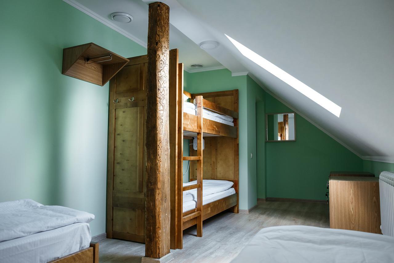Sweet Home Hostel \u002F Guest House TTchernivtsi Extérieur photo