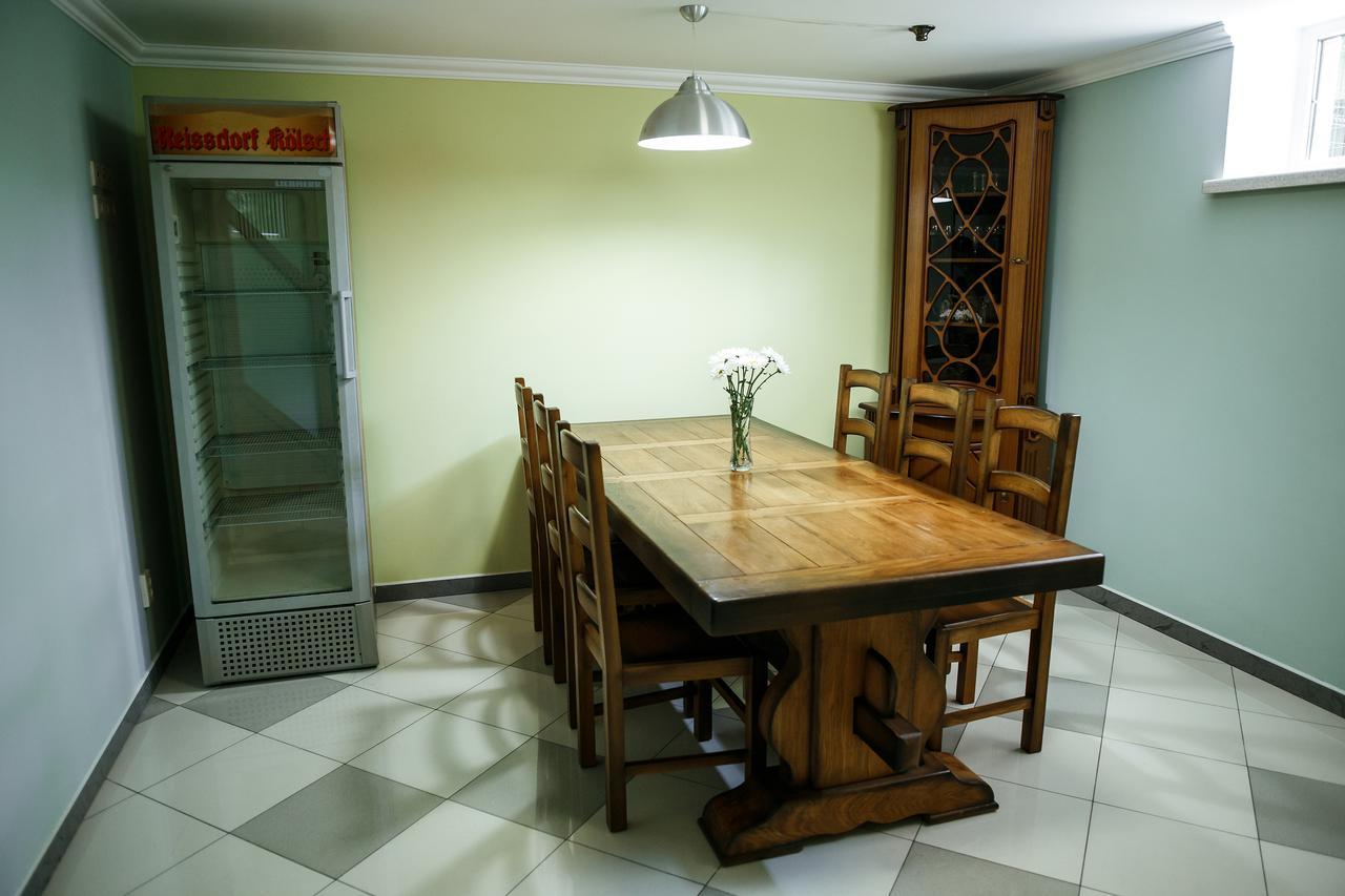 Sweet Home Hostel \u002F Guest House TTchernivtsi Extérieur photo